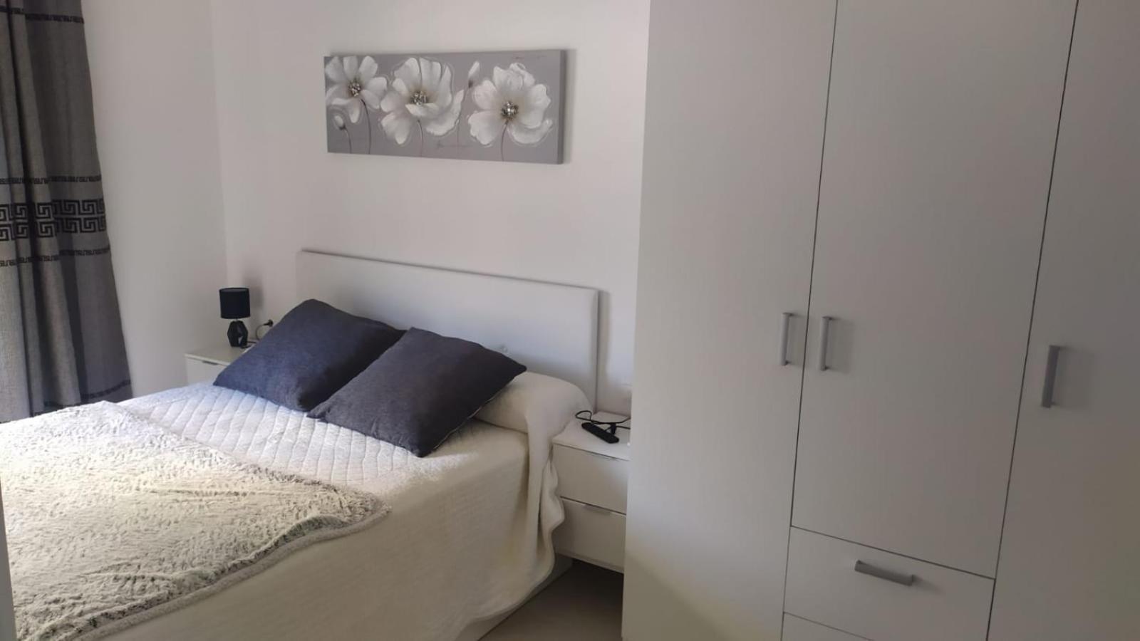 Apartamento Nuevo Con Piscina Y Amplio Balcon Sant Carles De La Rapita Ngoại thất bức ảnh